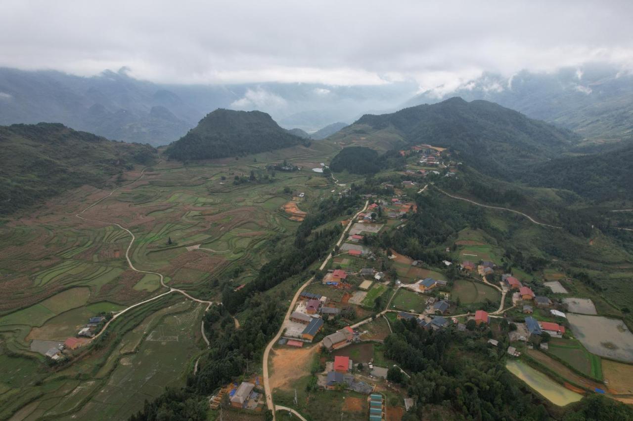 Ly Danh Homestay Quan Ba Exterior foto