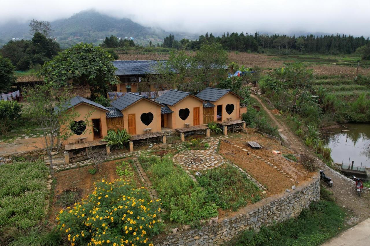 Ly Danh Homestay Quan Ba Exterior foto