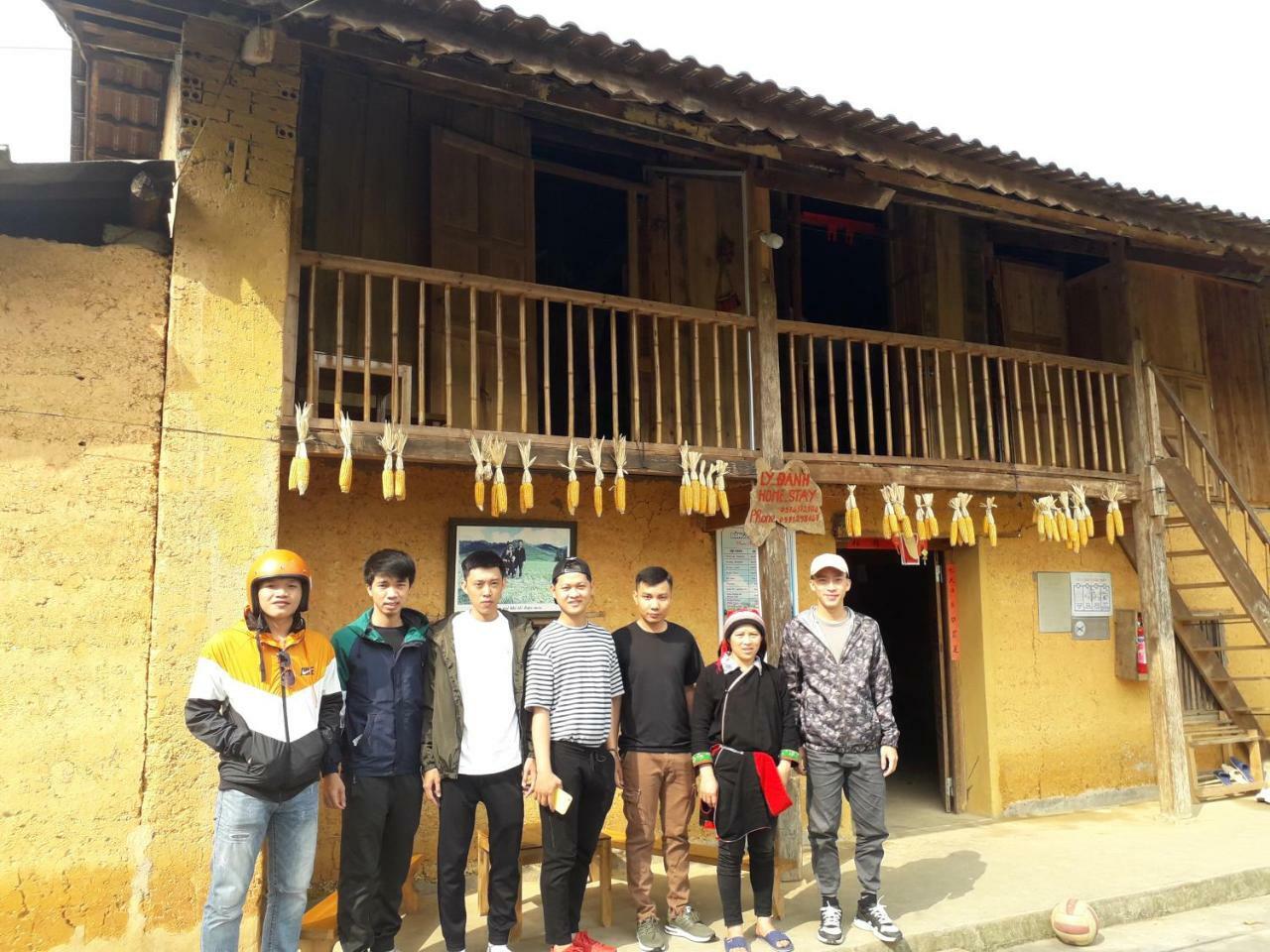 Ly Danh Homestay Quan Ba Exterior foto