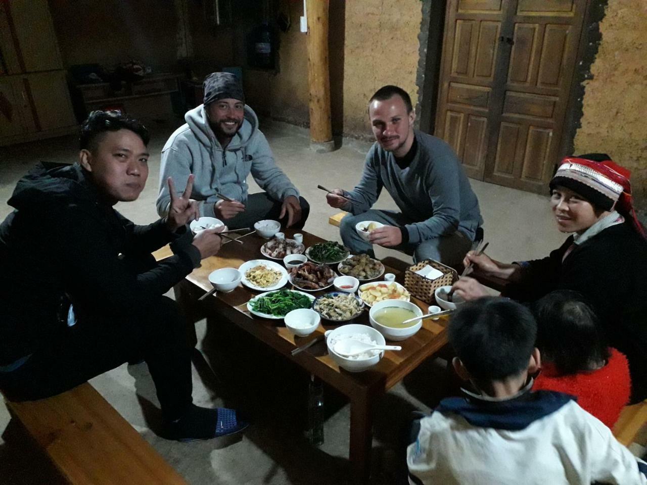 Ly Danh Homestay Quan Ba Exterior foto